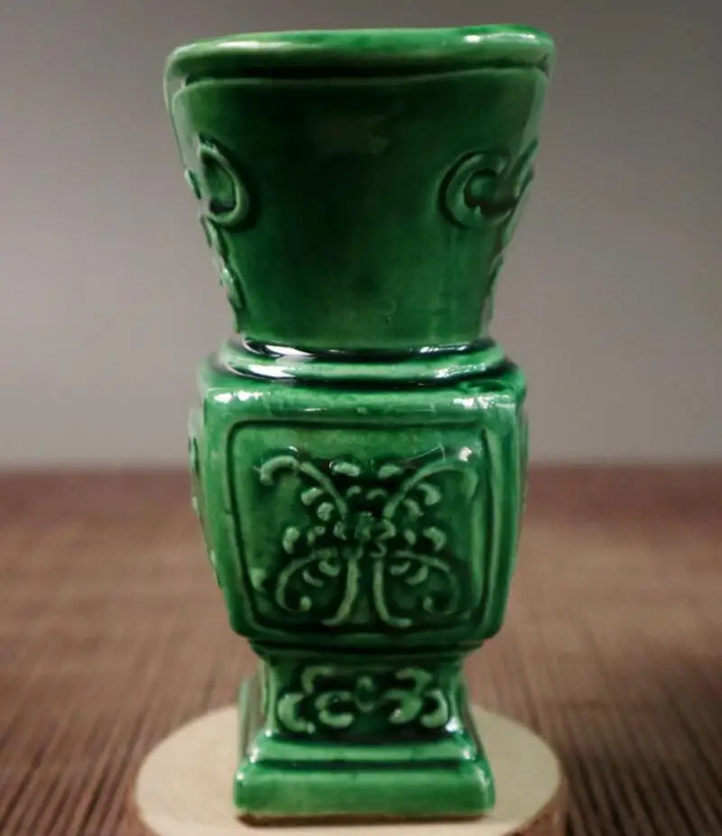 China Green glaze ceramic archaize goblet crafts statue