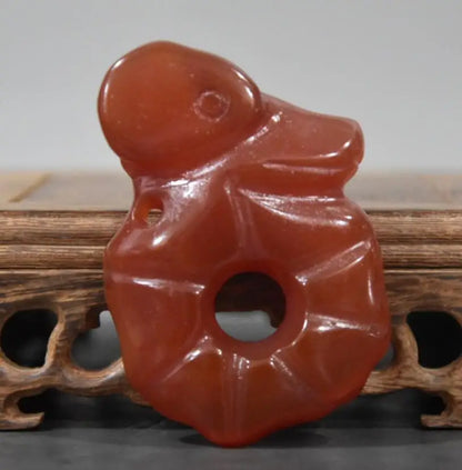 China Handmade Sculpture red agate Jade pig dragon small pendant statue