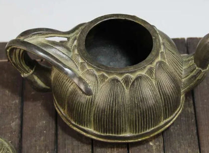 China Old bronze Lotus flower Carved flower Teapot