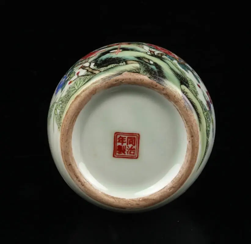 China Pastel ceramic earthen jar crafts statue A pair
