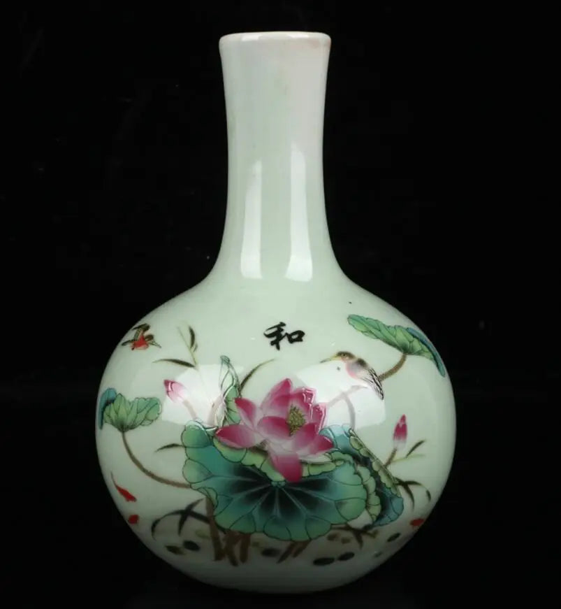 China Pastel ceramic exquisite vase crafts statue