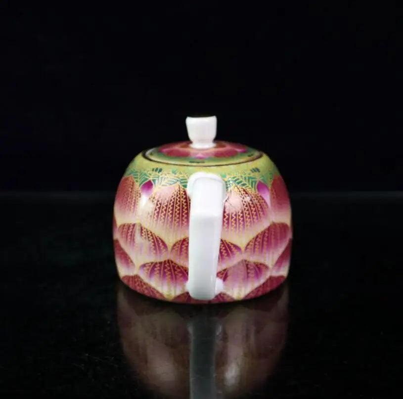 China Pastel ceramic lotus teapot crafts statue