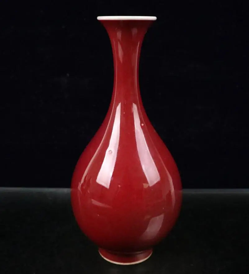 China Red glaze ceramic vase crafts statue