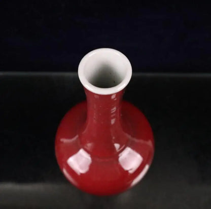 China Red glaze ceramic vase crafts statue