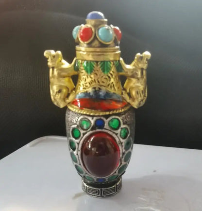 China Tibetan archaize White copper Snuff bottles crafts statue