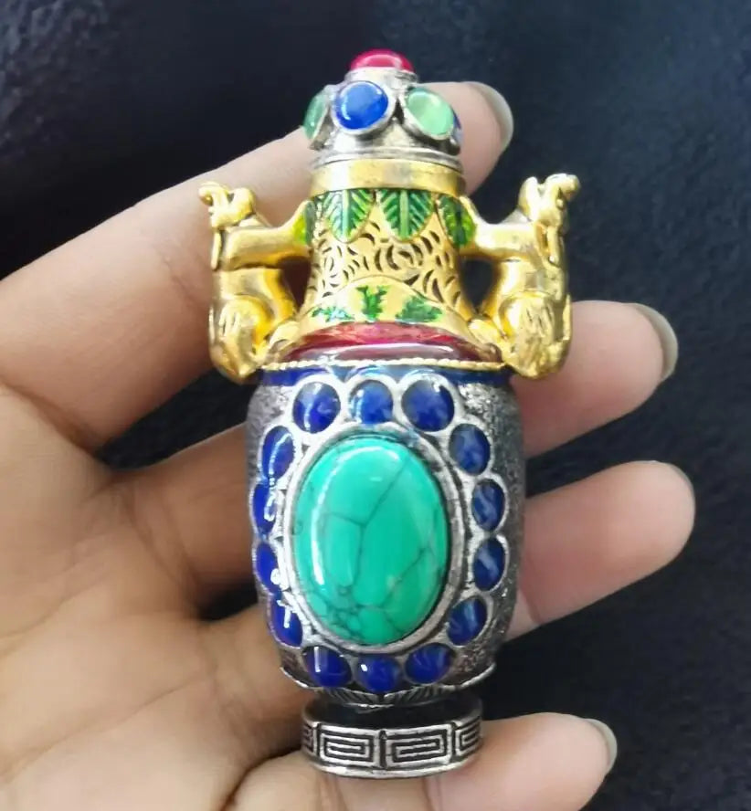 China Tibetan archaize White copper Snuff bottles crafts statue