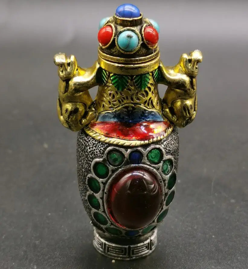 China Tibetan archaize White copper Snuff bottles crafts statue