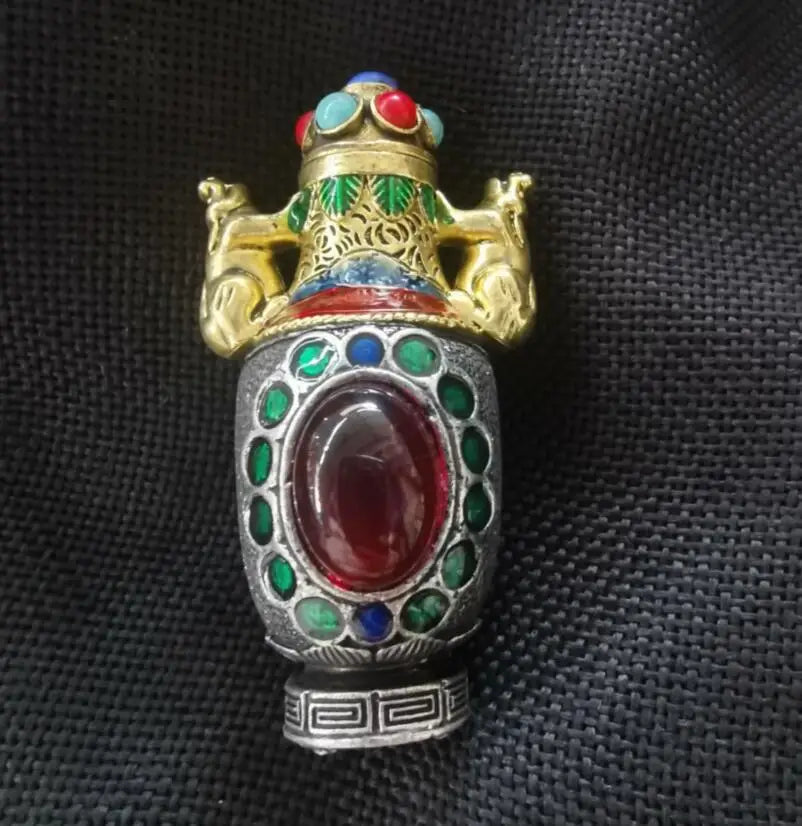 China Tibetan archaize White copper Snuff bottles crafts statue