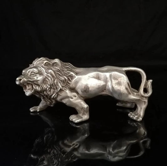China White Copper Carving Lion Crafts Statue