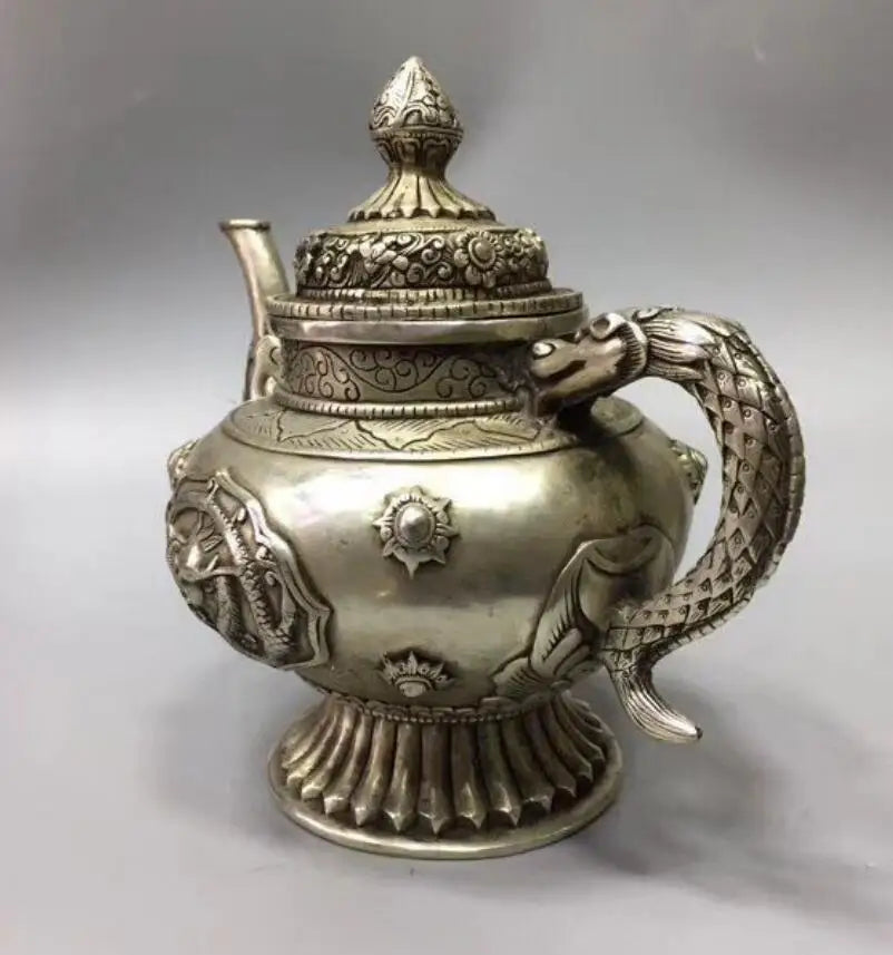 China White copper Dragon Motif Flagon teapot crafts statue