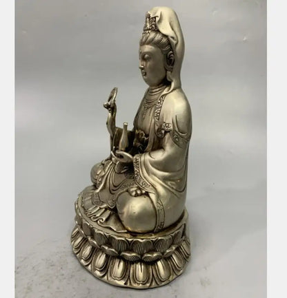 China White copper Guanyin bodhisattva crafts statue