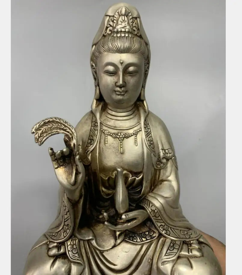 China White copper Guanyin bodhisattva crafts statue