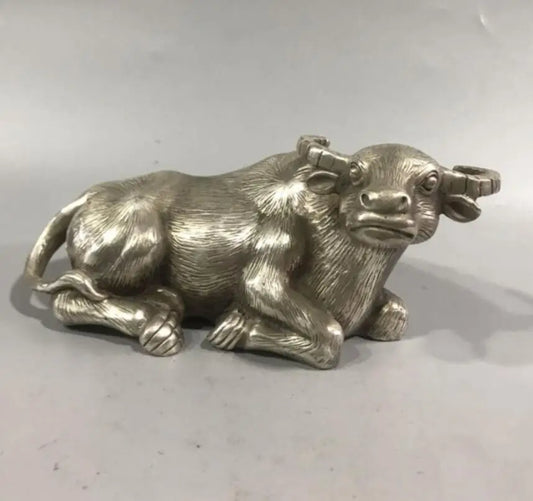 China White copper Lying cow crafts statue