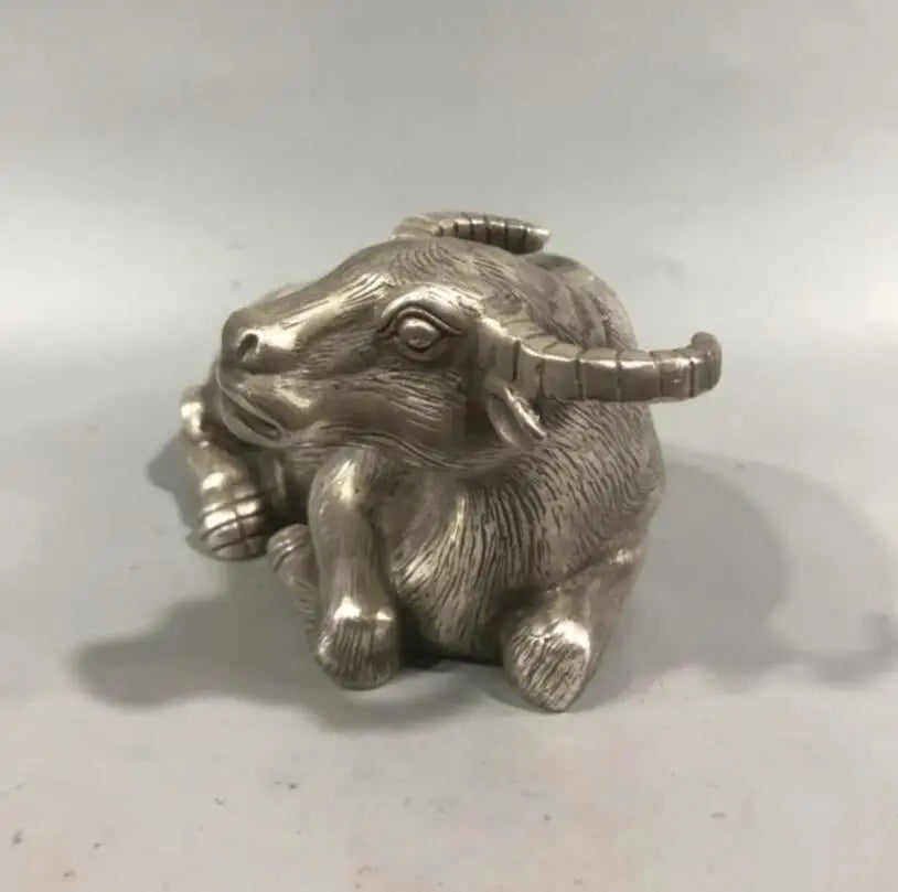 China White copper Lying cow crafts statue