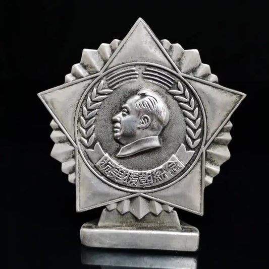 China White copper Mao Zedong commemorate badge crafts statue