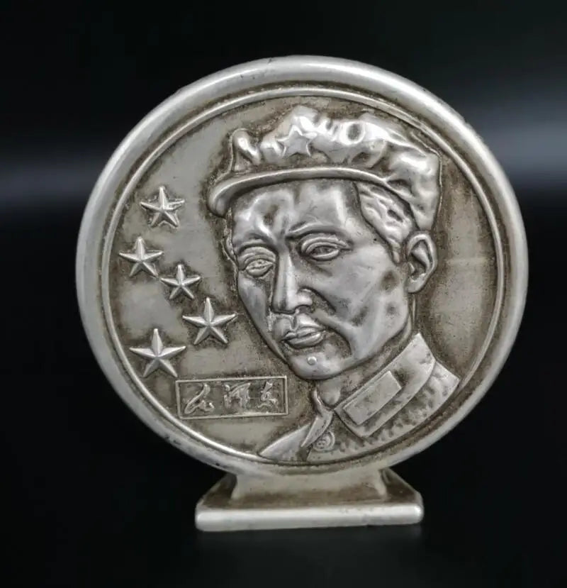 China White copper Mao Zedong commemorate badge crafts statue