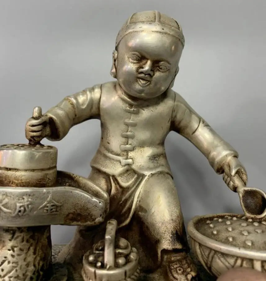 China White copper archaize Boy push Grinding disc crafts statue