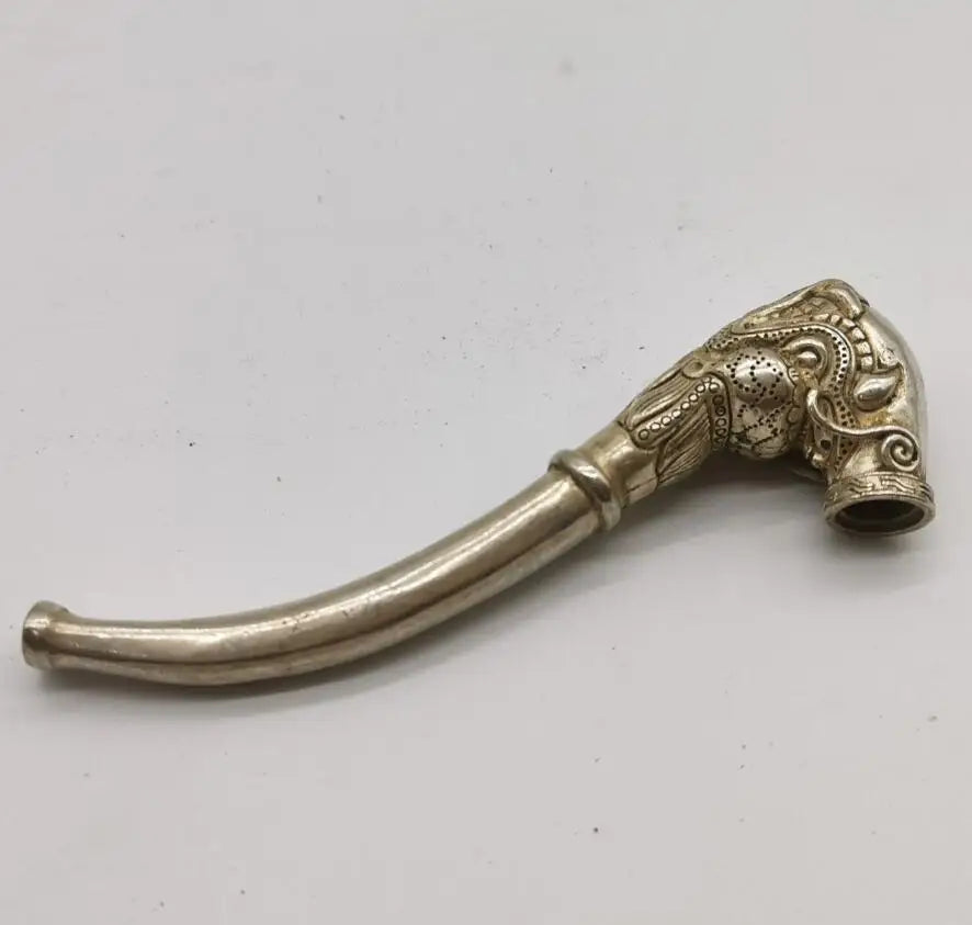 China White copper archaize dragon head pipe Small crafts statue