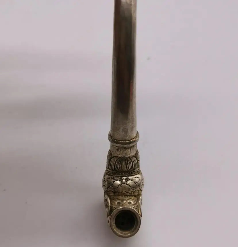 China White copper archaize dragon head pipe Small crafts statue