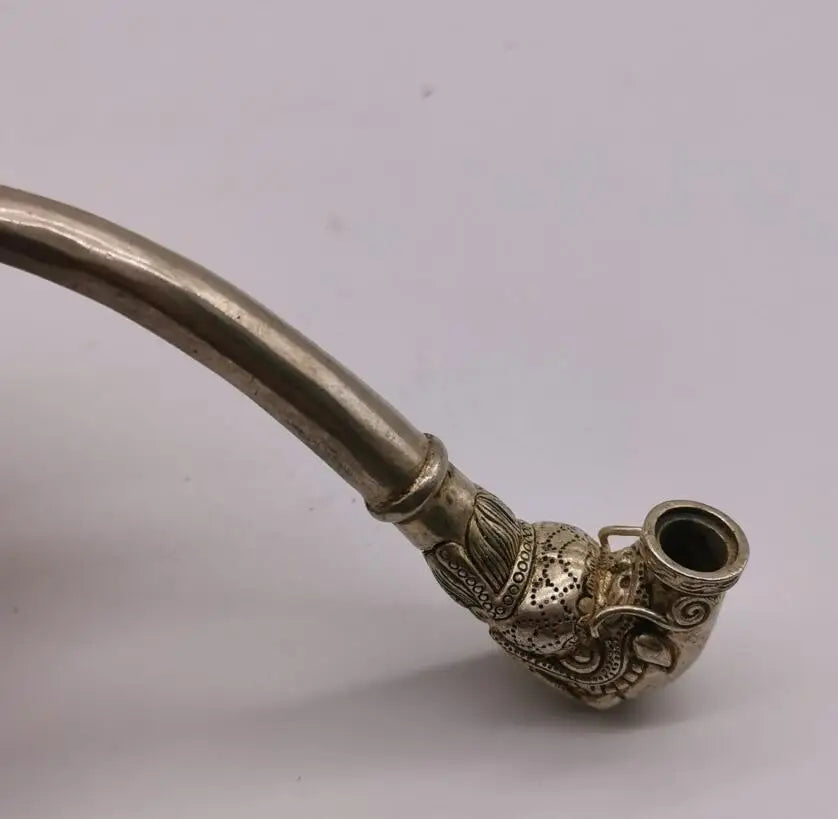 China White copper archaize dragon head pipe Small crafts statue