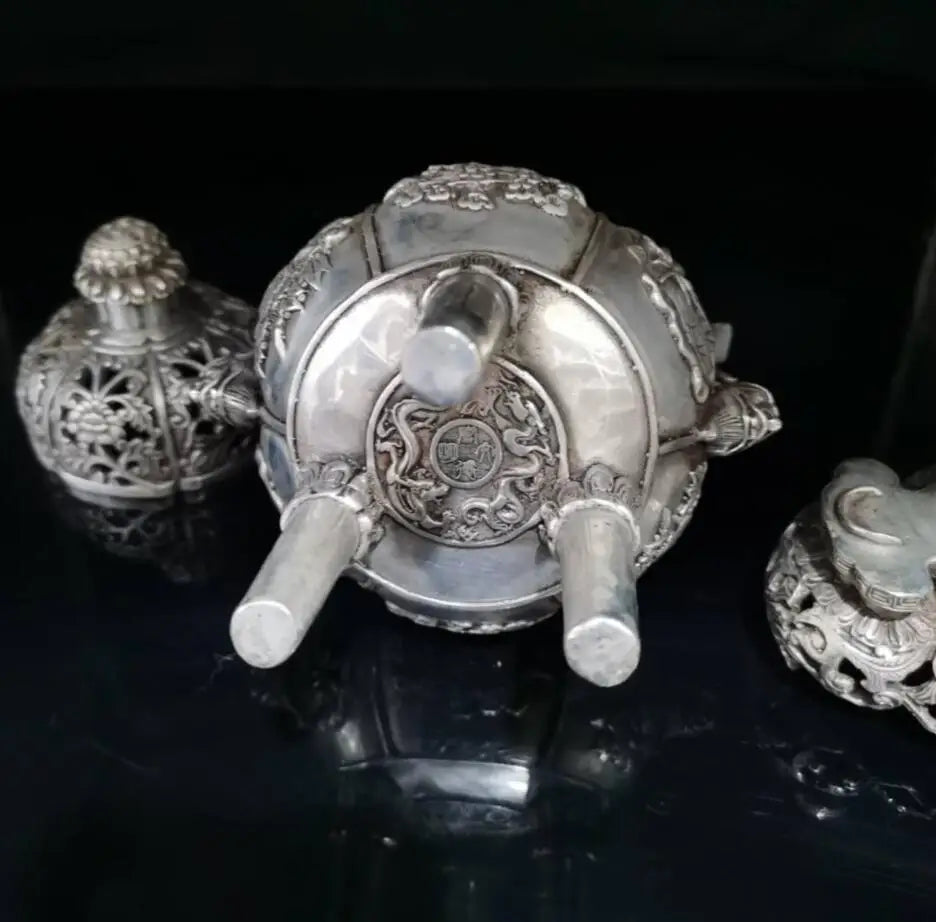 China White copper beast ear plum blossom Incense burner crafts statue