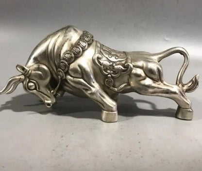 China White copper blessing cow crafts statue