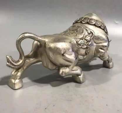 China White copper blessing cow crafts statue