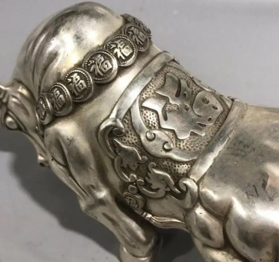 China White copper blessing cow crafts statue