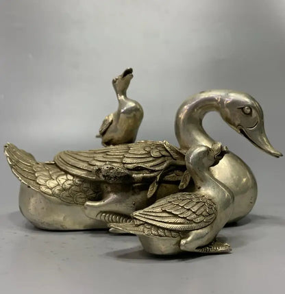 China White copper duck crafts statue
