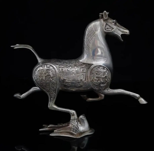 China White copper horse tread Swallow crafts statue