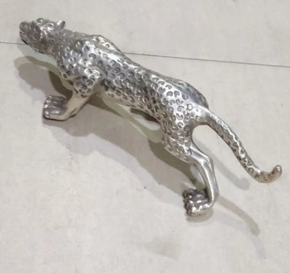 China White copper leopard crafts statue