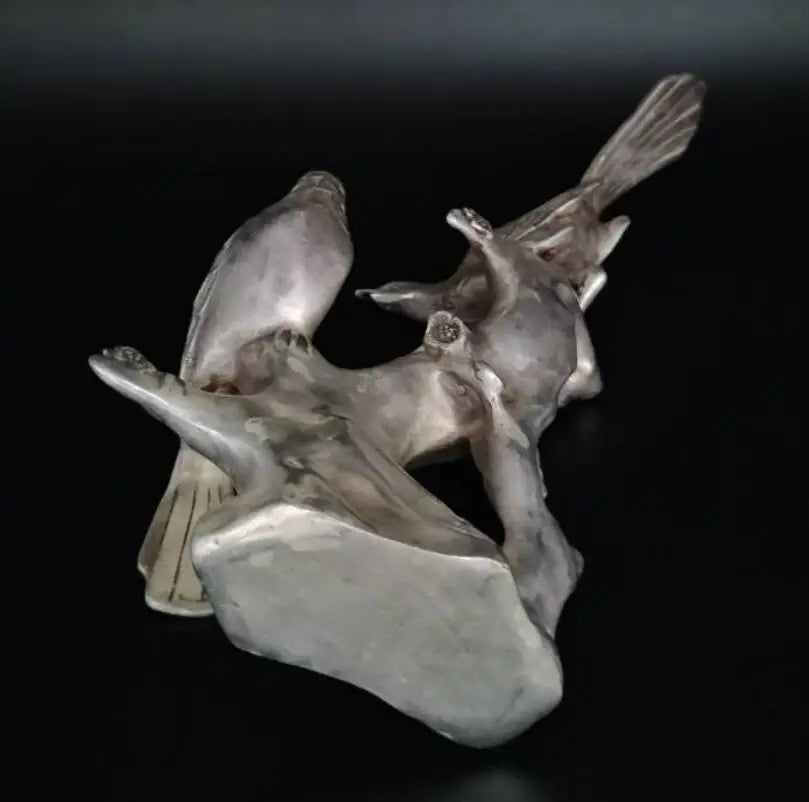 China White copper magpie alighted on plum branch crafts statue