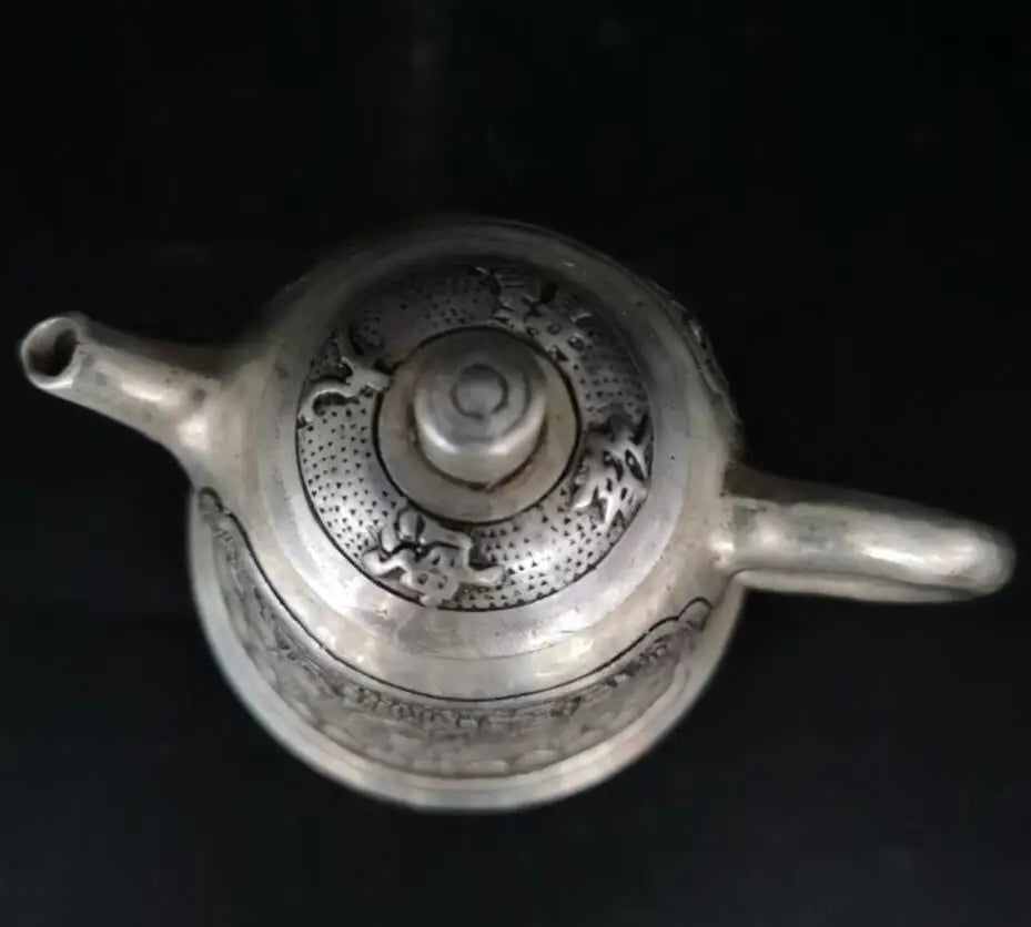 China White copper nine dragon wine pot crafts statue