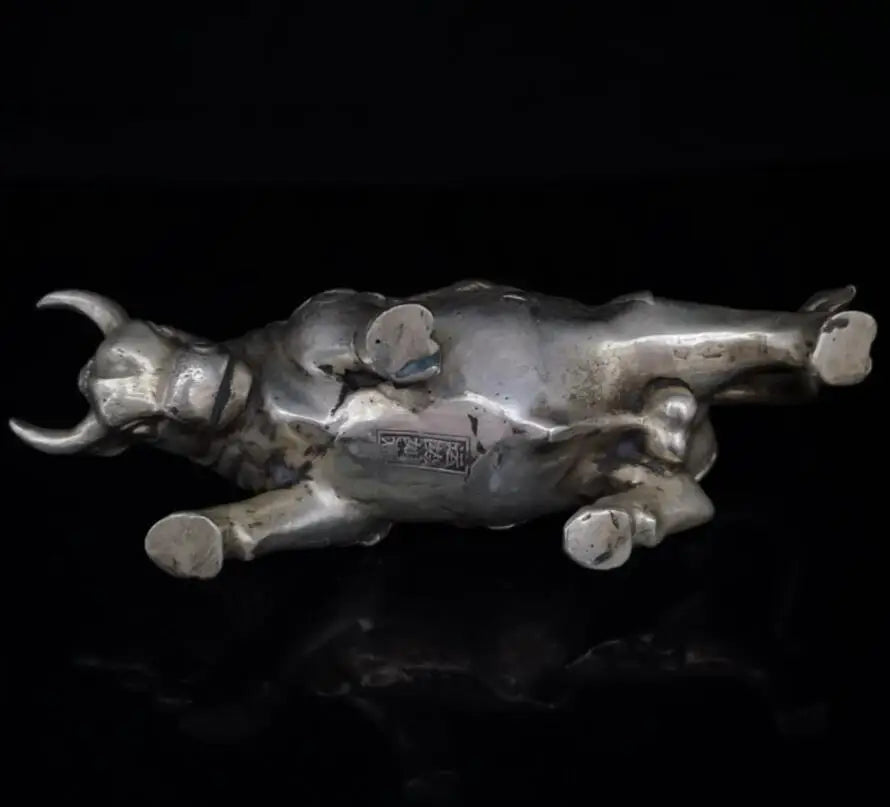 China White copper recruit Wealth cow crafts statue