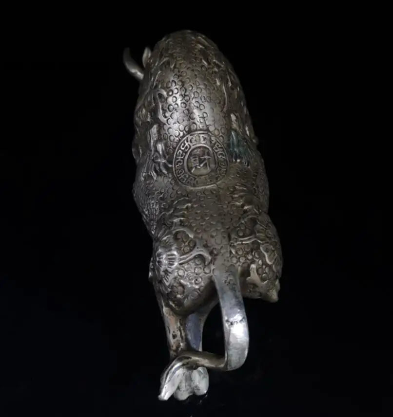 China White copper recruit Wealth cow crafts statue
