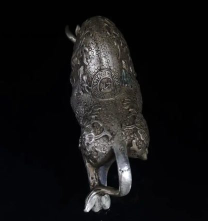 China White copper recruit Wealth cow crafts statue