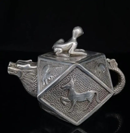 China White copper twelve zodiac teapot crafts statue