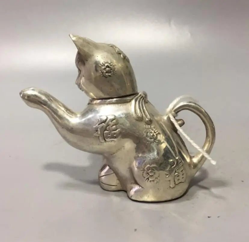China White copper wealth cat teapot crafts statue