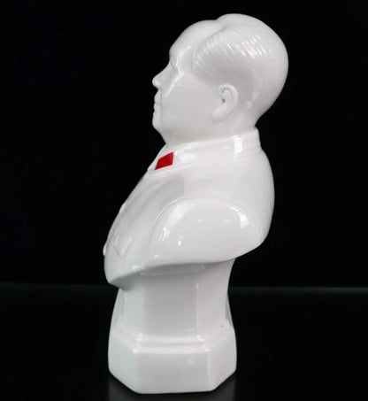 China White glazed ceramic Great leader Mao Zedong crafts statue