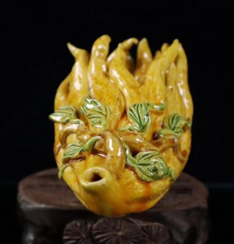 China Yellow glaze ceramic Buddha hand pen wash crafts statue