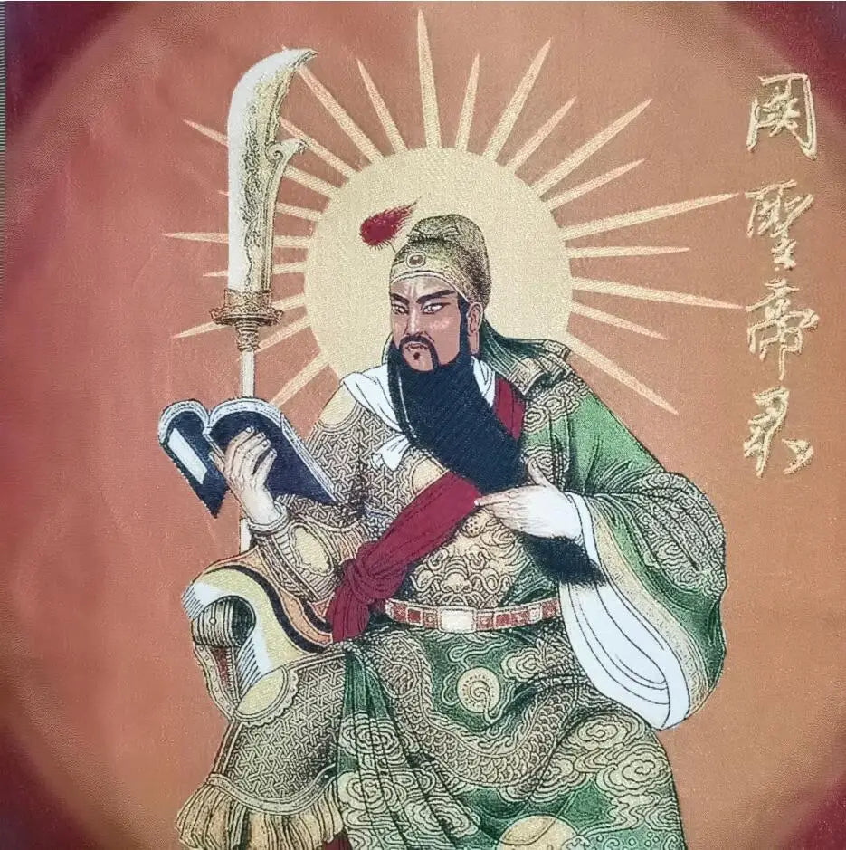 China archaize Guan Yu rcharacter embroidery hanging Images crafts