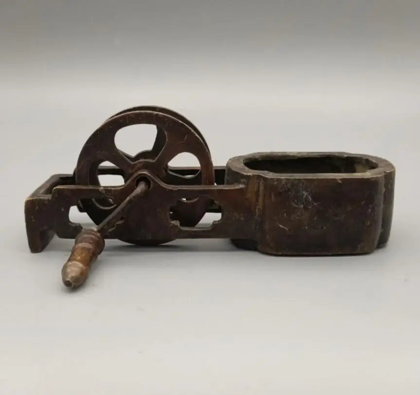 China archaize brass Woodworking tools Ink fountain crafts statue