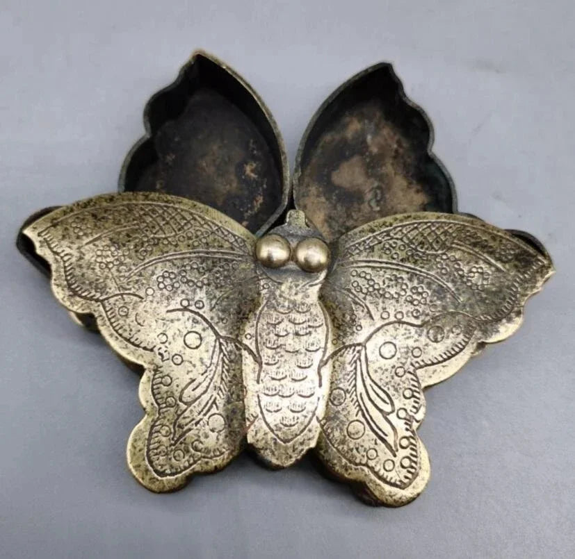 China archaize brass butterfly print mud box crafts statue