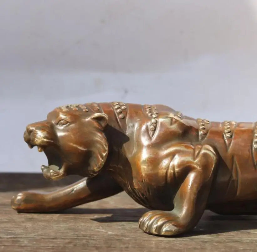 China archaize brass leopard crafts statue