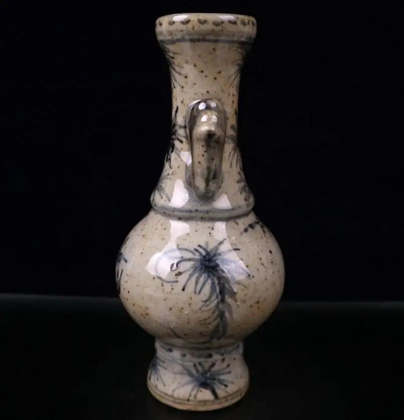 China archaize seiko Blue and white ceramic double ear vase crafts statue