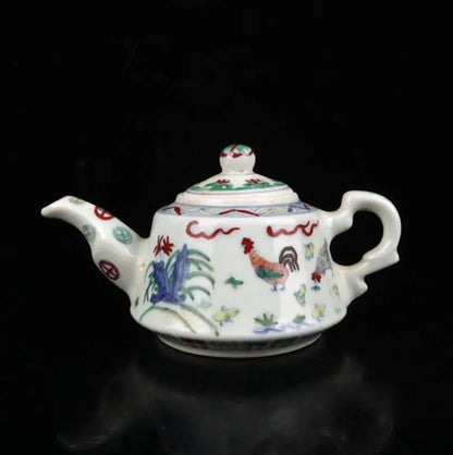 China beautiful ceramic teapot crafts statue