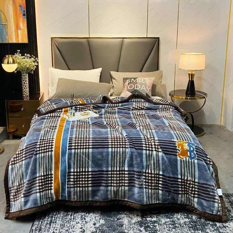 China brand thicker blanket cloud feeling soft velvet bed cover warm winter king size rectangle 78 x 90 in stripes design new