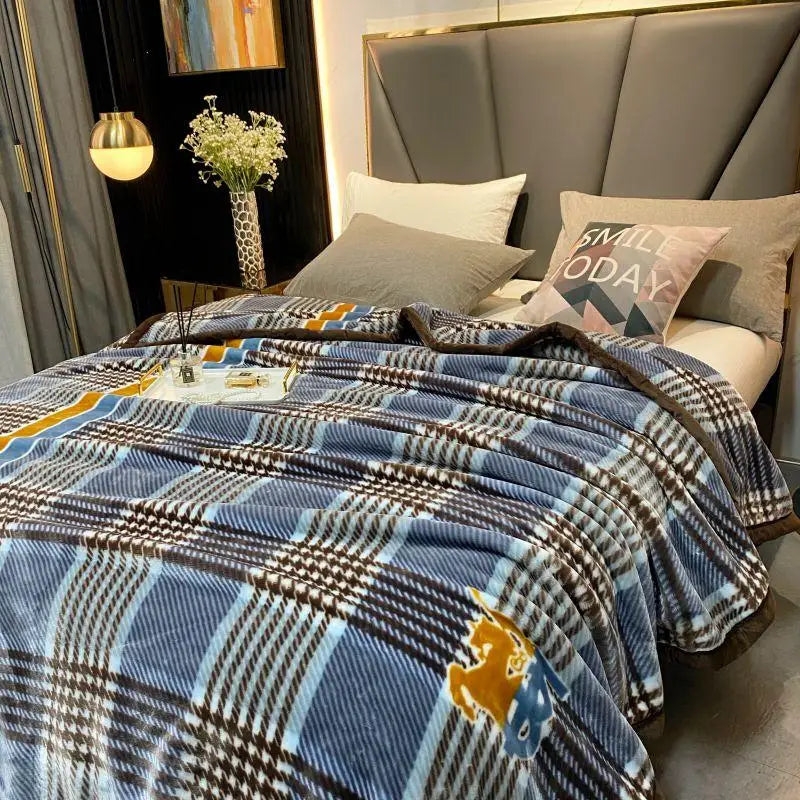 China brand thicker blanket cloud feeling soft velvet bed cover warm winter king size rectangle 78 x 90 in stripes design new