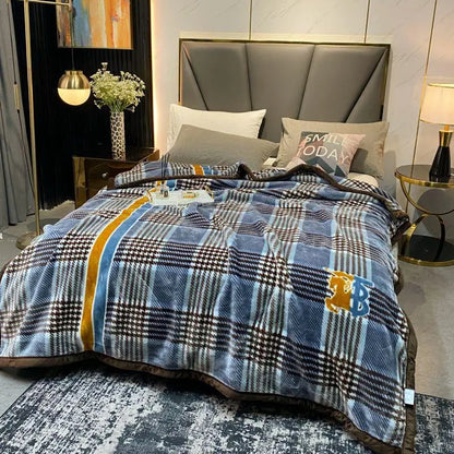 China brand thicker blanket cloud feeling soft velvet bed cover warm winter king size rectangle 78 x 90 in stripes design new