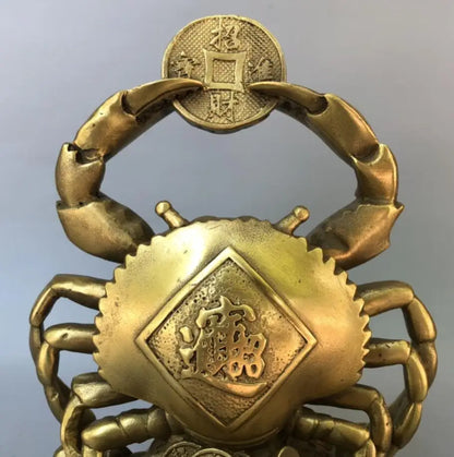China brass Eight Fong Enter Wealth crab crafts statue